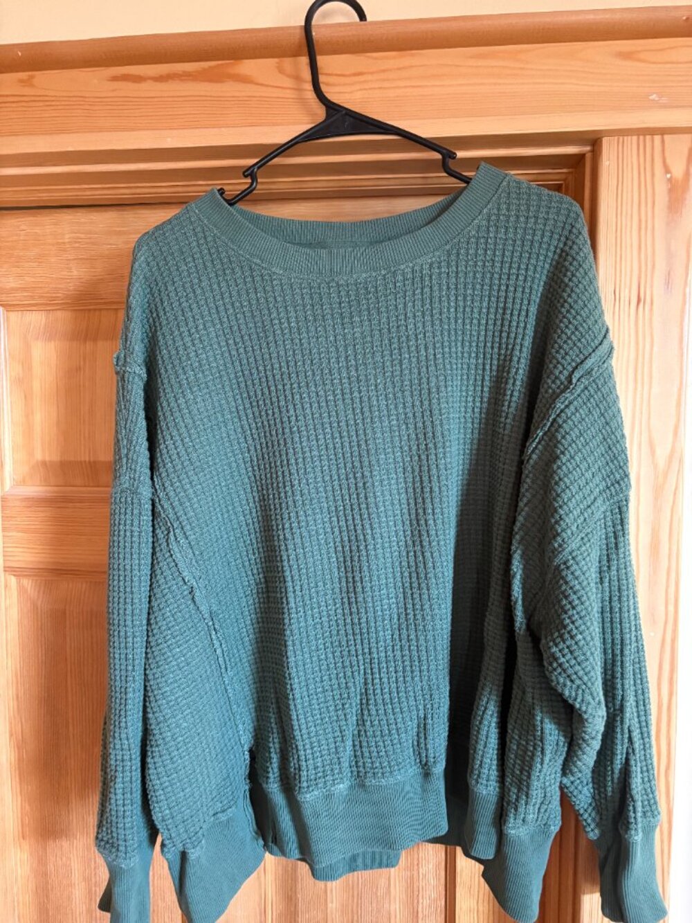 American Eagle Big Hug Waffle Knit Sweatshirt Medium